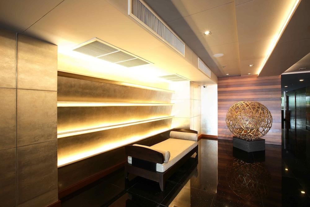 Oakwood Residence Sukhumvit Thonglor Bangkok Buitenkant foto